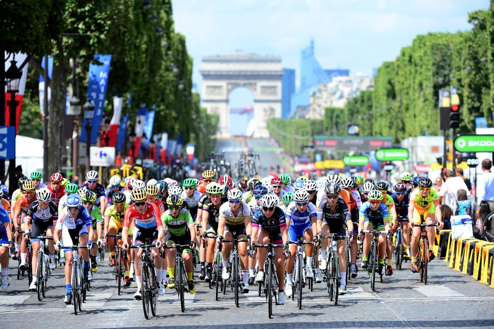 Wie zendt de Tour de France 2023 CYCLING uit op TV en wat zijn de etappes van dit jaar! De beroemde wedstrijd komt ook door Spanje