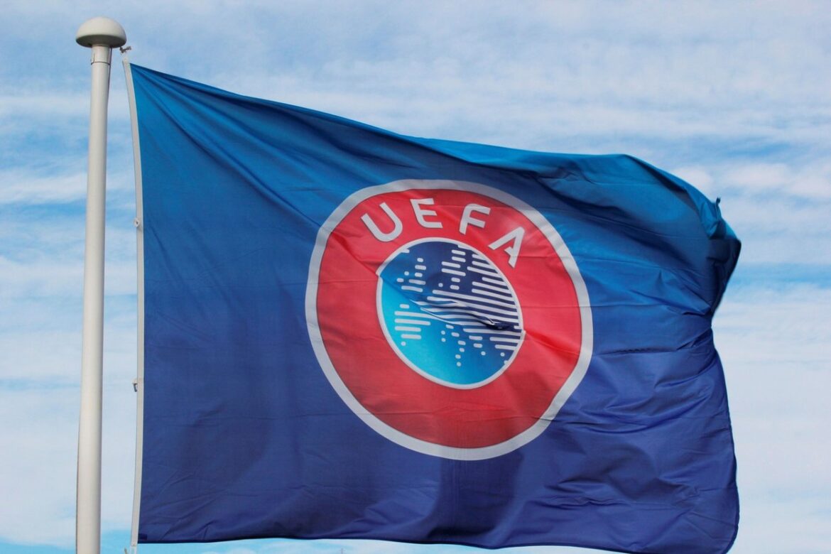 De UEFA heeft BEIDE groepswedstrijden van Israël in Roemenië voor Euro 2024 uitgesteld!