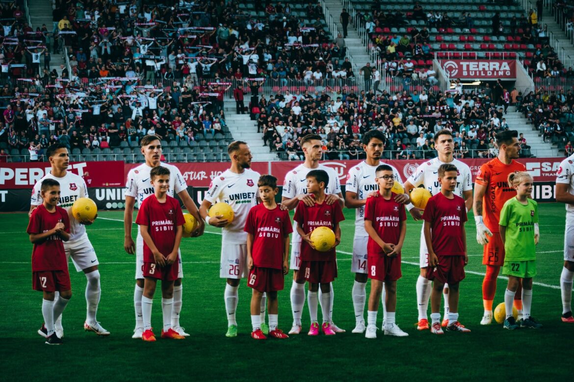 FC Hermannstadt versterkt zich voor het seizoen 2023 – 2024! “We zijn enthousiast om te beginnen aan de weg naar het volgende prestatieniveau”